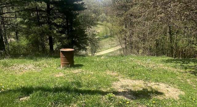 Photo of w18310 Moen Coulee Rd, Ettrick, WI 54627