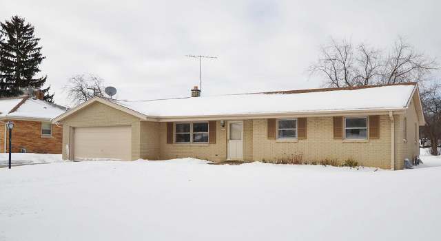 Photo of 7029 N 40th St, Milwaukee, WI 53209