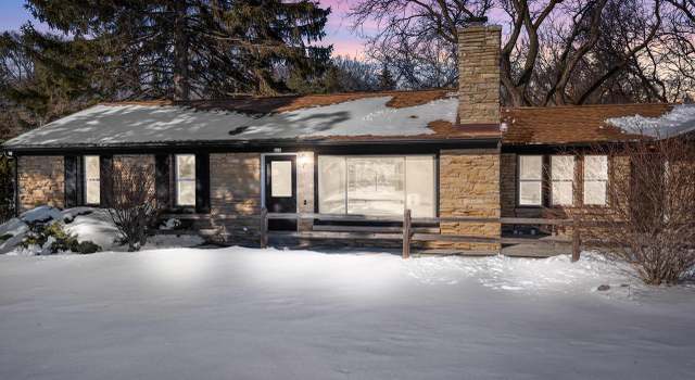 Photo of 400 W Montclaire Ave, Glendale, WI 53217