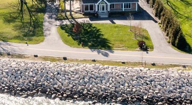 Photo of 7515 N Beach Dr, Fox Point, WI 53217