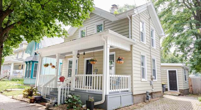 Photo of 224 Maria St, Waukesha, WI 53188
