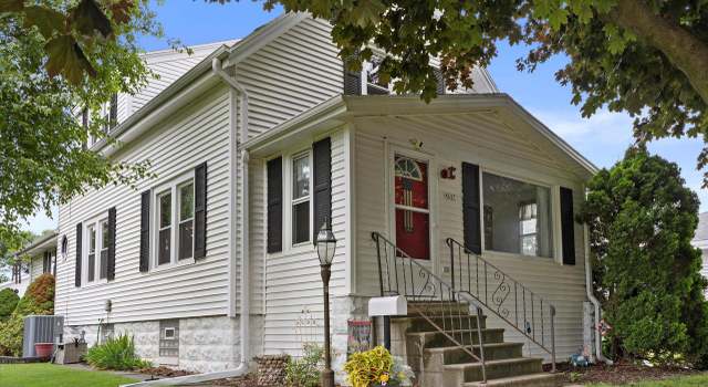 Photo of 8627 W Arthur Ave, Milwaukee, WI 53227