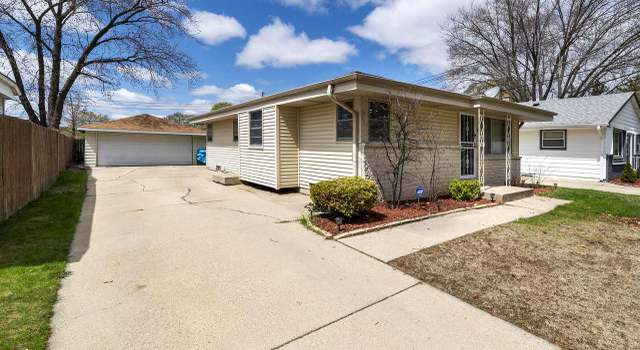Photo of 6437 N 47th St, Milwaukee, WI 53223