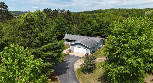 Photo of 9432 James Ave, Sparta, WI 54656