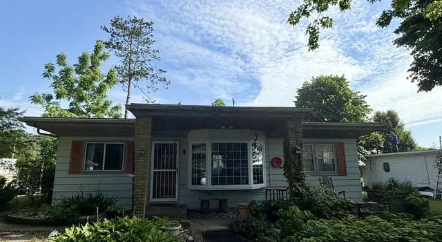 Photo of 1129 Sheridan Rd, Kenosha, WI 53140