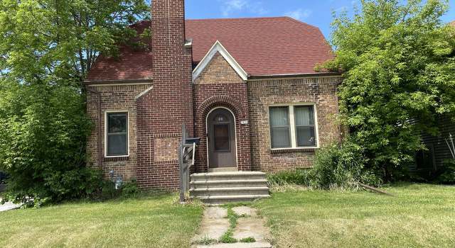 Photo of 2929 S Howell Ave, Milwaukee, WI 53207