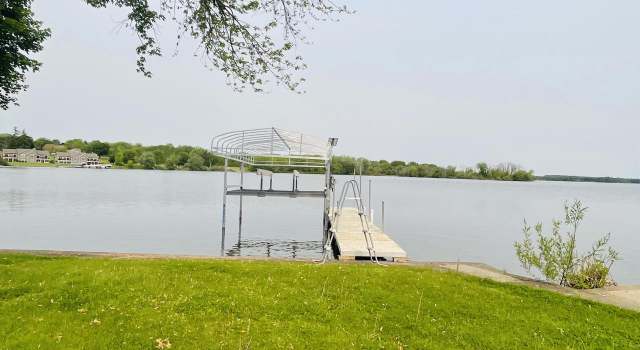 Photo of 325 W Tweedy St, Hustisford, WI 53034