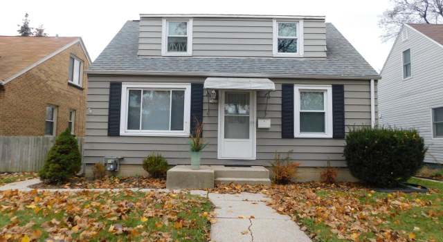 Photo of 3423 N 88th St, Milwaukee, WI 53222