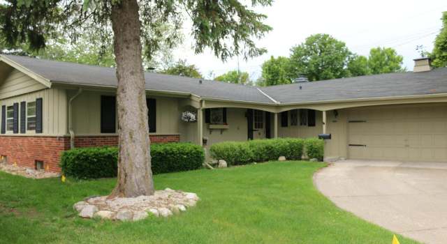 Photo of 3304 Hickory Cir, Sheboygan, WI 53081