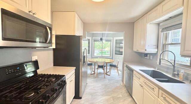 Photo of 3653 S Herman St, Milwaukee, WI 53207