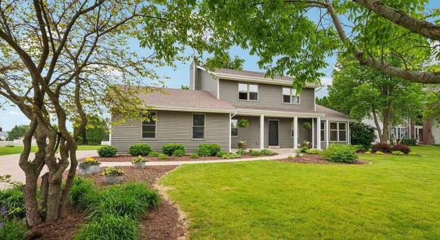Photo of N54W35709 Hill Rd, Oconomowoc, WI 53066