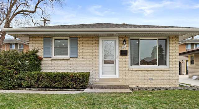 Photo of 2622 Loraine Ave, Racine, WI 53404