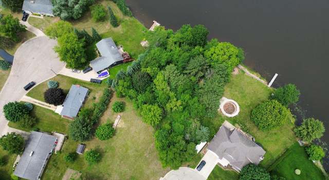 Photo of 78 Shore Dr, Clintonville, WI 54929