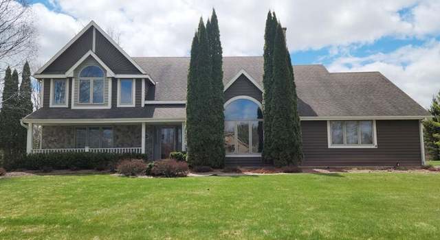 Photo of 4809 Stonefield Rd, Sheboygan, WI 53083