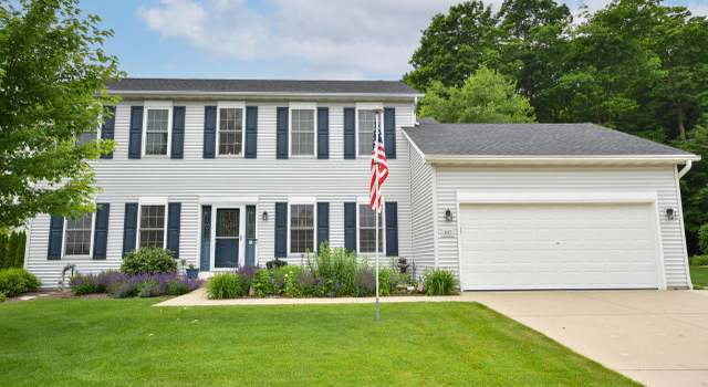 Photo of 847 Chisholm Ln, Port Washington, WI 53074