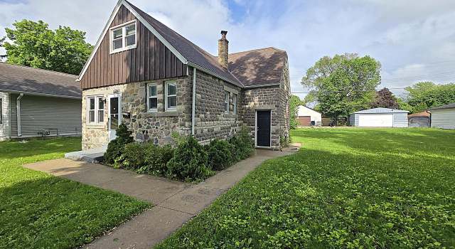 Photo of 5870 N 72nd St, Milwaukee, WI 53218