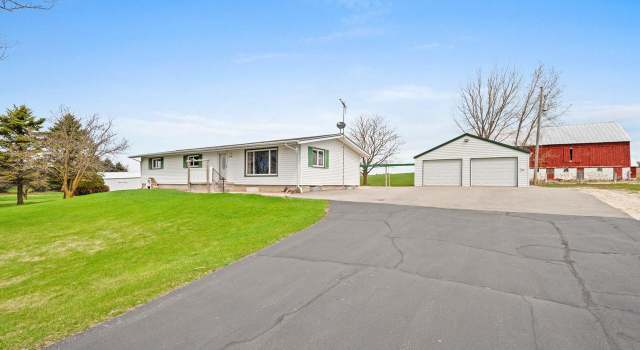Photo of 12108 Palm Grove Rd, Whitelaw, WI 54247
