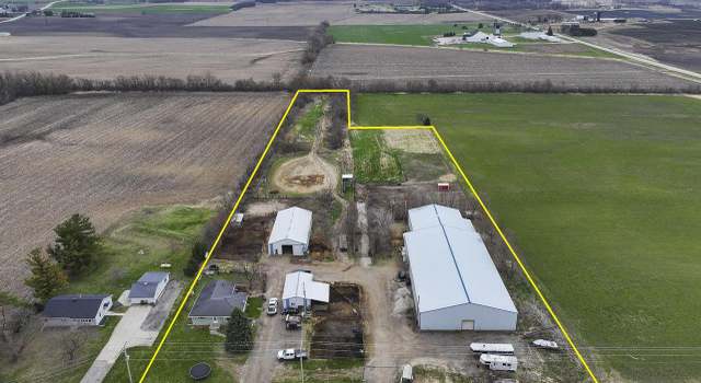 Photo of 5035 69th Dr, Union Grove, WI 53182