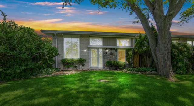 Photo of 12929 N Colony Dr, Mequon, WI 53097