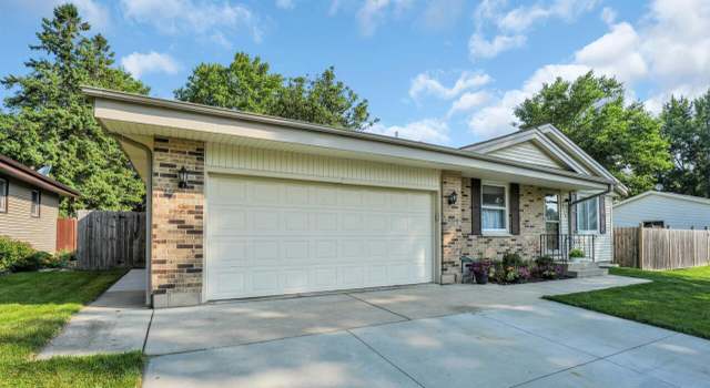 Photo of 5114 Kings Cir, Racine, WI 53406