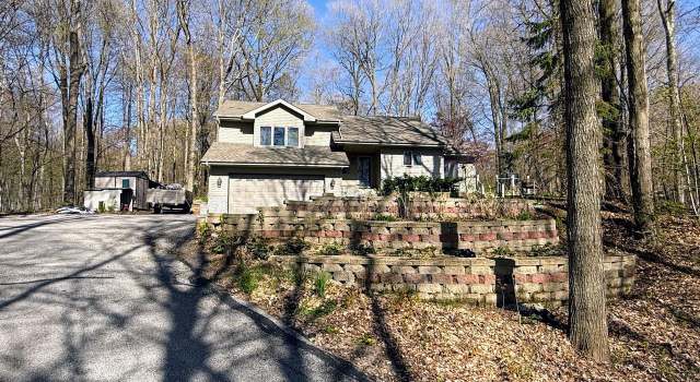 Photo of N8673 Ridge Creek Rd, Elkhart Lake, WI 53020