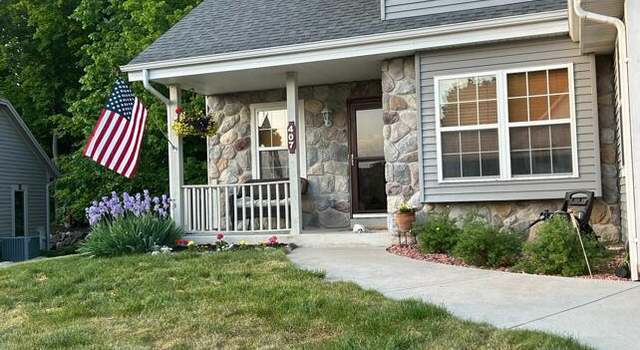Photo of 407 Kames Cv, Slinger, WI 53086