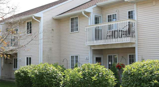 Photo of 1855 Parknoll Ln, Port Washington, WI 53074