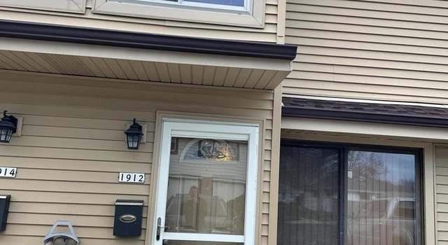 Photo of 1912 W Salem St #1912, Milwaukee, WI 53221