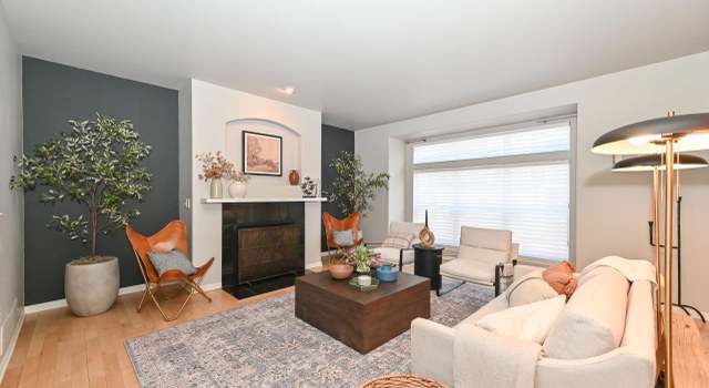 Photo of 3850 S Lake Dr #12, Saint Francis, WI 53235