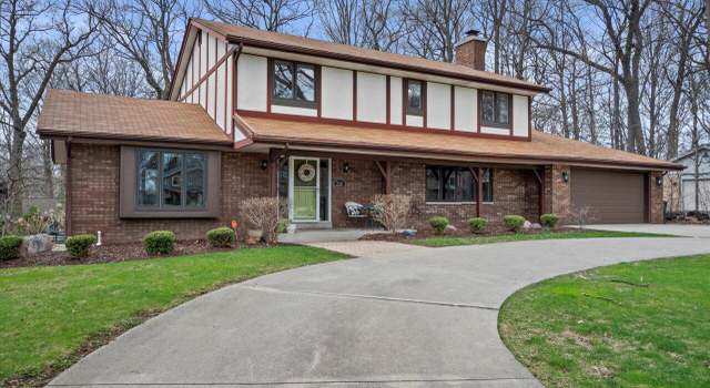 Photo of 2521 W Wending Dr, Glendale, WI 53209
