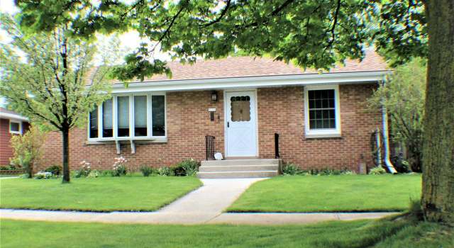 Photo of 2726 S 17th St, Sheboygan, WI 53081