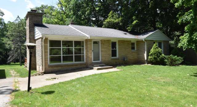 Photo of 2727 S Waukesha Rd, West Allis, WI 53227