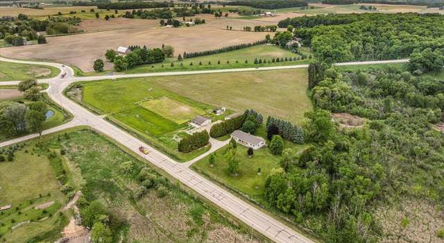 Photo of 1918 County Highway H, Kewaskum, WI 53040