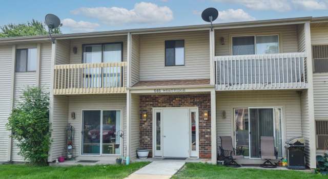 Photo of 645 Westridge Dr #7, West Bend, WI 53095