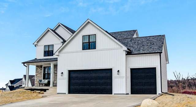 Photo of 3725 Olde Howell Rd, Waukesha, WI 53188