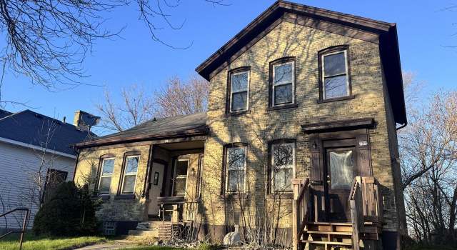 Photo of 721 N 4th St, Sheboygan, WI 53081