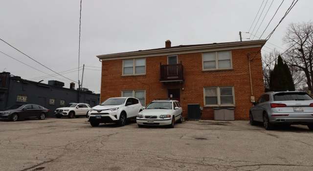 Photo of 2312 N 71st St, Wauwatosa, WI 53213