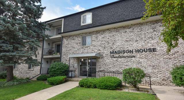 Photo of 237 Madison St #48, Waukesha, WI 53188