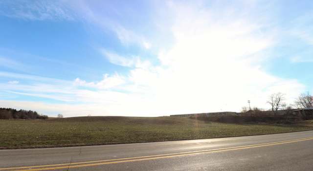Photo of N1517 Grove St, Lake Geneva, WI 53147