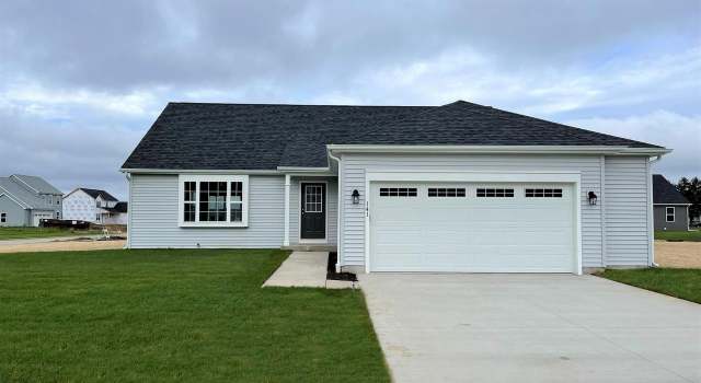 Photo of 303 Savannah Dr Lot 15, Walworth, WI 53184