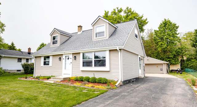 Photo of 1185 Chester St, Brookfield, WI 53005