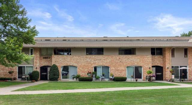 Photo of 11957 W Appleton Ave #1, Milwaukee, WI 53224
