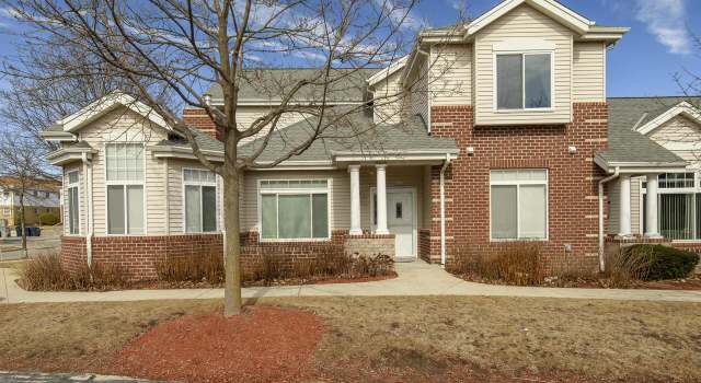 Photo of 3512 S Toldt Cir, Milwaukee, WI 53221
