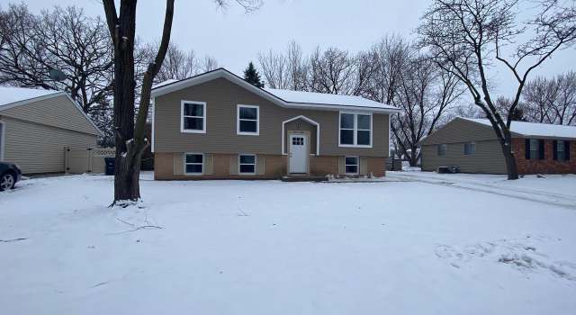 Photo of 1130 Schafer Dr, Onalaska, WI 54650