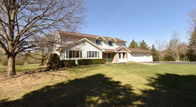 Photo of 35490 S Opengate Ct, Summit, WI 53066
