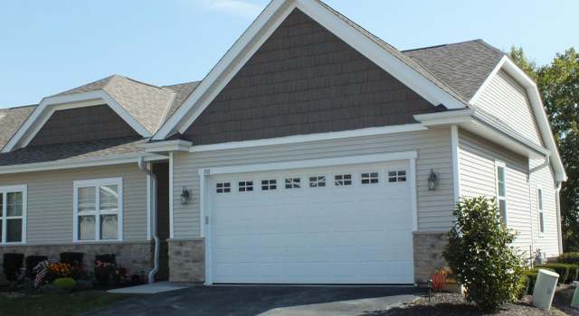Photo of 710 Keystone Dr #606, Waukesha, WI 53189