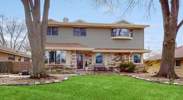 Photo of 2955 S 93rd St, West Allis, WI 53227