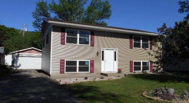 Photo of 1915 28th Street South St, La Crosse, WI 54601