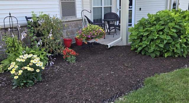 Photo of 1137 Hastings Ct #101, Racine, WI 53406