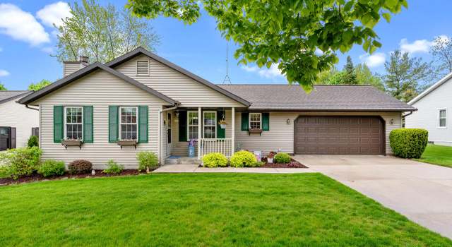 Photo of 1113 Carmen Ave, Sheboygan, WI 53081